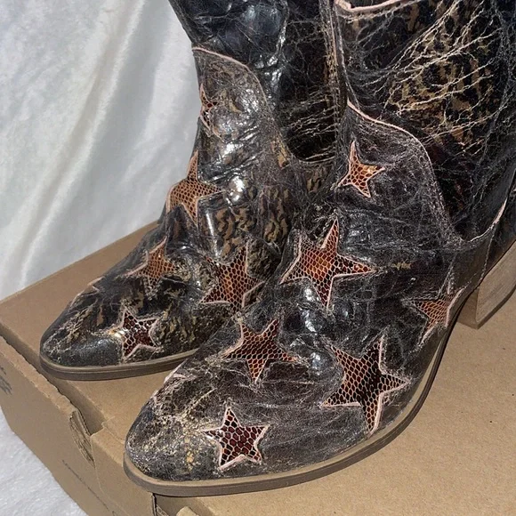 NWT SHERIDAN MIA STARR Crinkle Finish Bootie - Picture 7 of 11